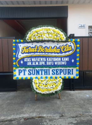 Papan Bunga Duka di Tebat Karai